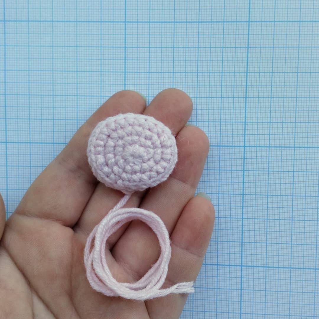 Вязаный поросенок пятачок