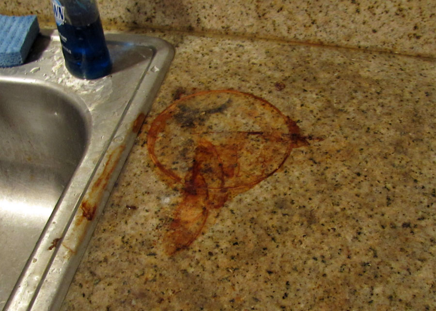 Clean Rust Stain From Granite Countertop, How To Remove Stains From White Granite Countertops