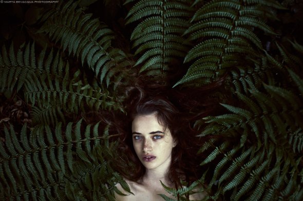 A fotografia poética e artística com toques fashion com belas mulheres de Marta Bevacqua Marta Bevacqua fotografia fashion artística beleza modelos mulheres arte poesia