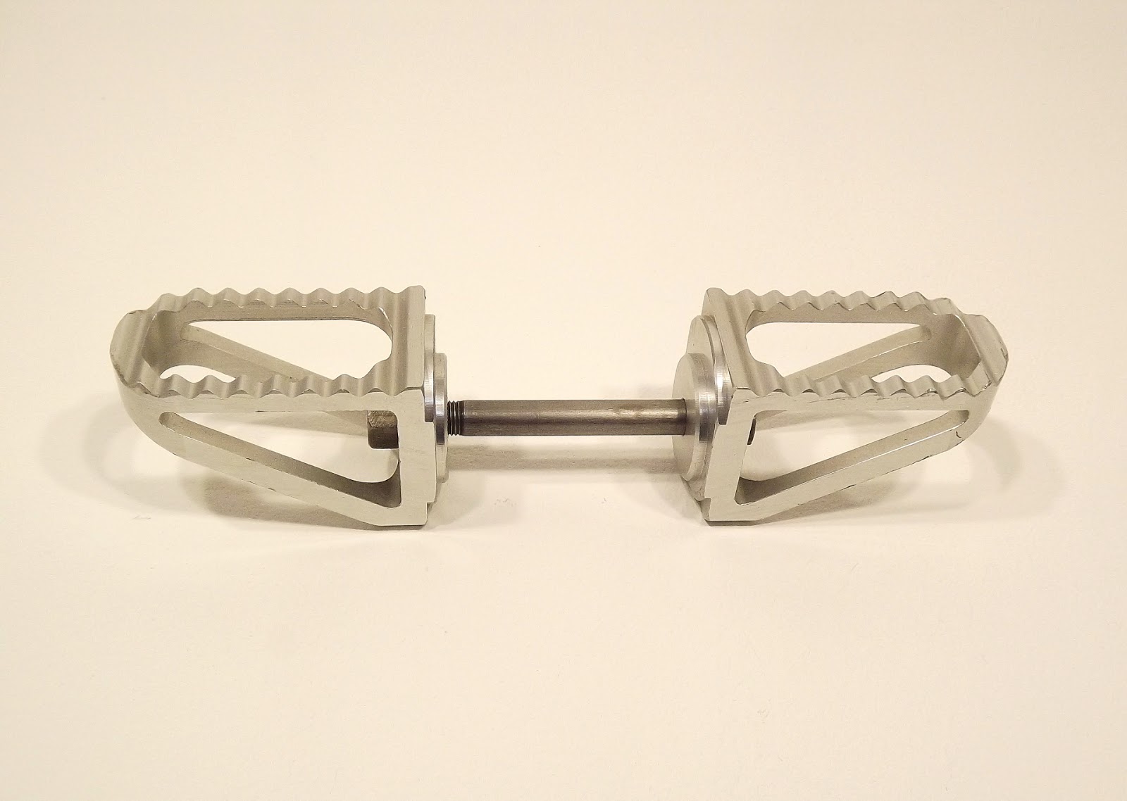 diy bike pegs
