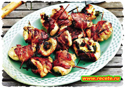Bacon-wrapped chicken bites