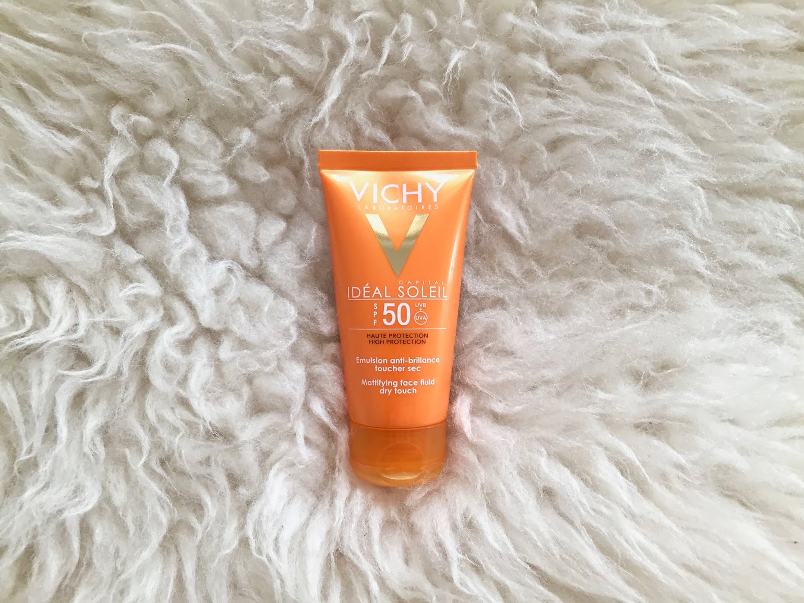 Ideal Soleil Mattifying Face Dry Touch By Vichy