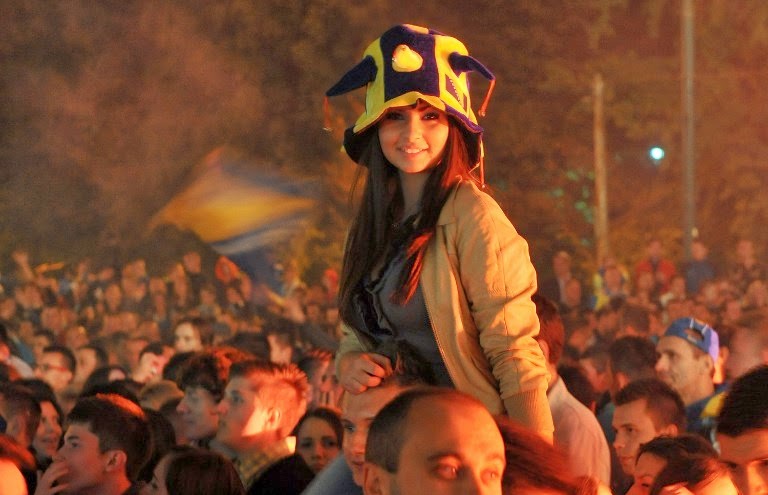 WM Brasilien 2014: sexy heissen Mädchen-Fußball-Fan, schöne Frau Unterstützer der Welt. Ziemlich Amateur girls, Bilder und Fotos Bosnia Herzegovina