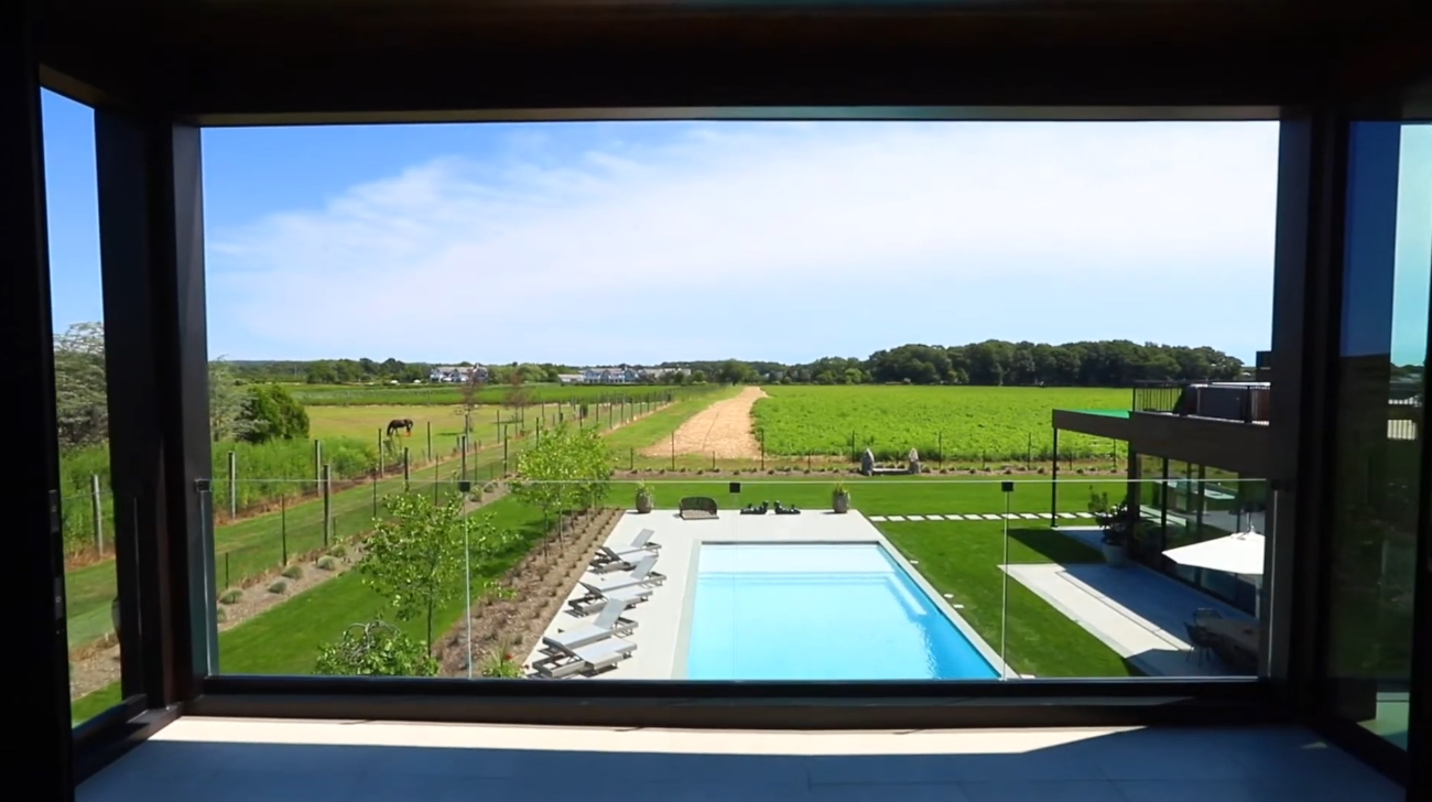 33 Photos vs. 989 Deerfield Rd, Water Mill, NY vs. Luxury Home Interior Design Tour