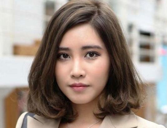 Rahasia Gaya Rambut untuk Wajah Bulat: Menemukan Potongan yang Menyanjung dan Mempesona