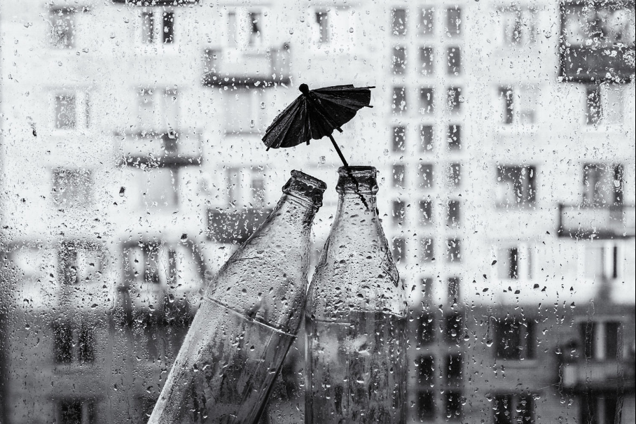 мелкий дождик. обожаю дождь. дождливое лето прикольные. люблю дождь летом. влюбленные под дождем.