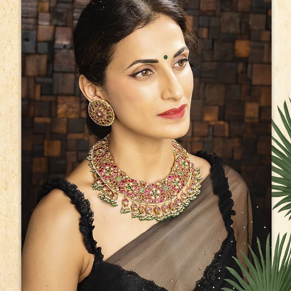 Shilpa Reddy Showcasing Krsala Jewellery Designs Jewellery Designs