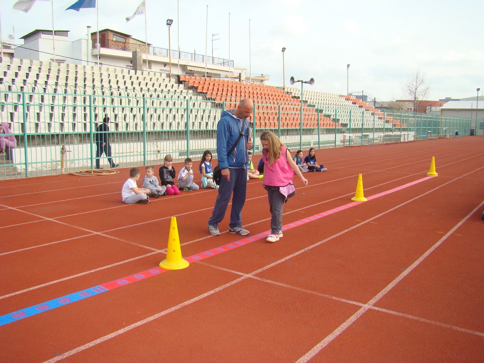 Γ.Σ.ΝΕΑΠΟΛΗΣ: KIDS ATHLETIC με το 20ο δημοτικό Χαλκίδας