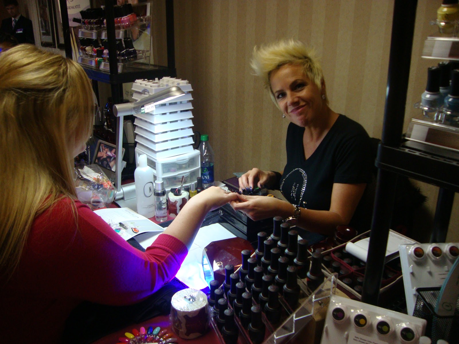 Inspiring Nails Academy