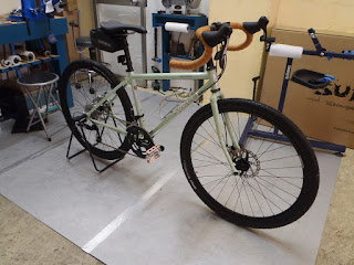 親子で SURLY！！ 【KARATE MONKEY+27.5】と【STRAGGLER 650b】を納車しました！！