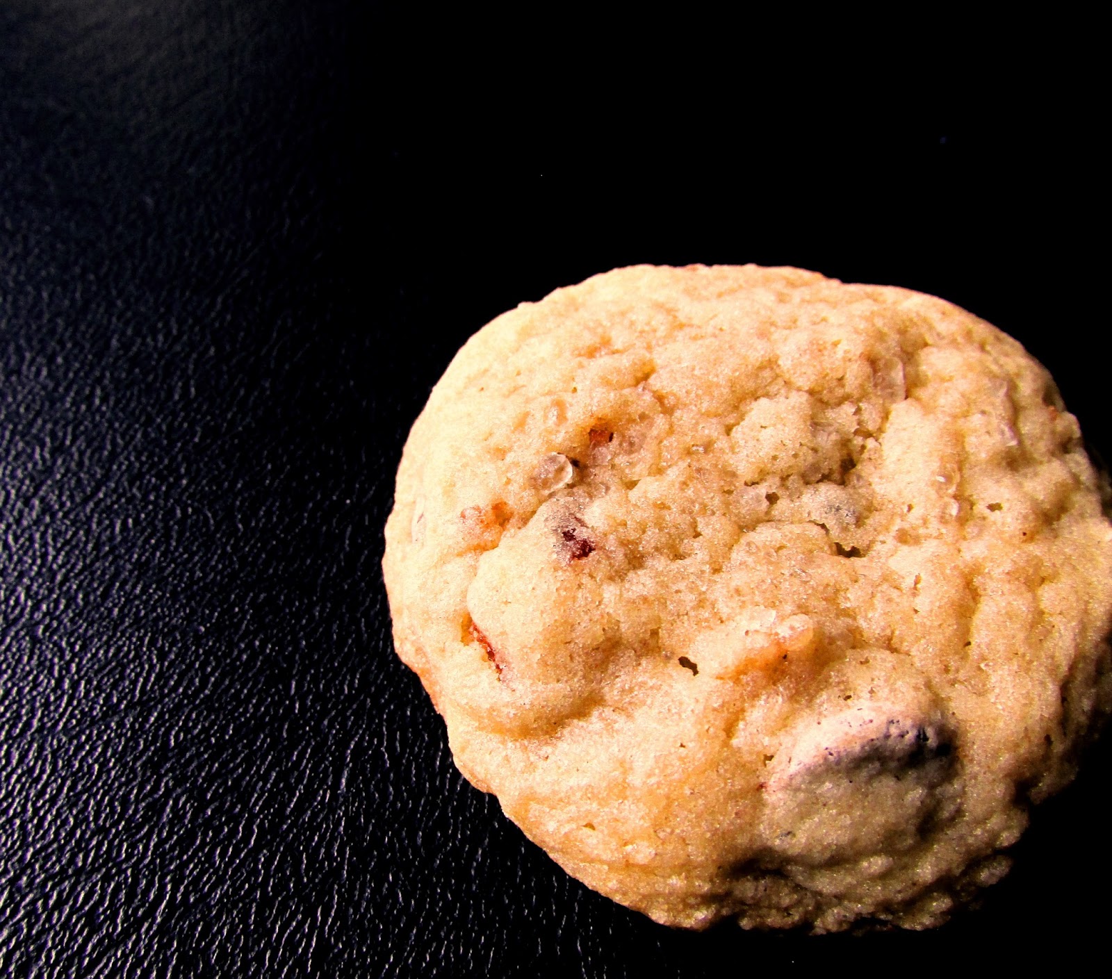 Chantilly lace and a pretty face Maple Bacon Chocolate Chip Cookies
