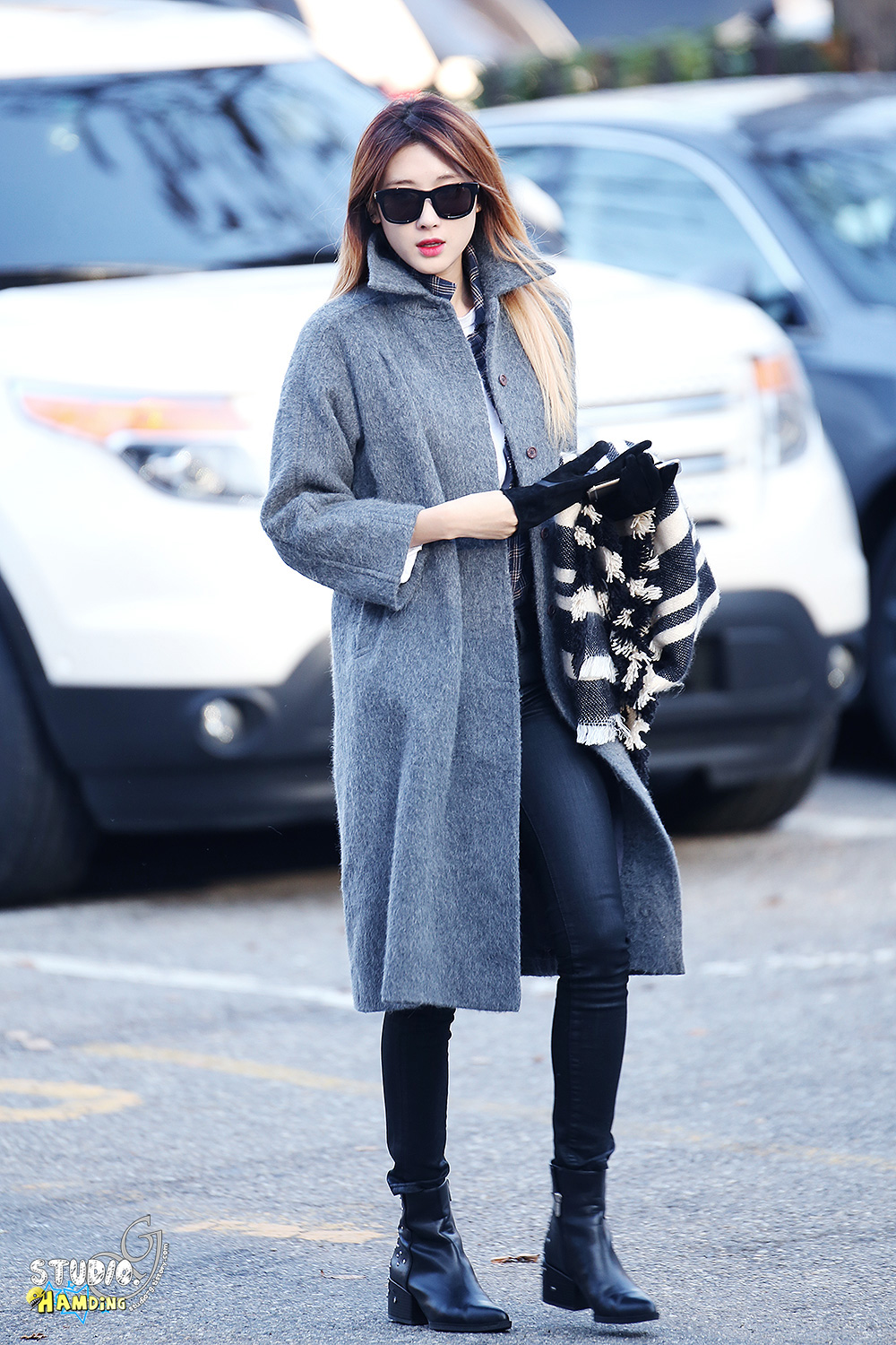 위엄쩌는 모델돌 나인뮤지스 현아의 겨울 뮤뱅 출근길 | 인스티즈