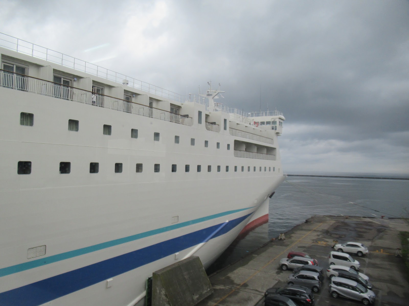フェリーと鉄道、飛行機が好きな社労士さん 新日本海フェリー・佐渡汽船乗船旅行記3「新日本海フェリーらべんだあに乗船