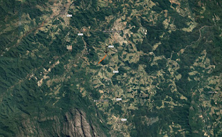 Trecho de trilha entre Santa Bárbara/MG e Catas Altas/MG (coordenadas -19.992205, -43.425089).