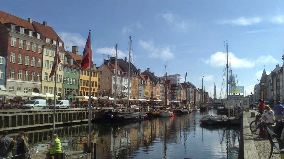 Nyhavn (Copenhague) (@mibaulviajero)
