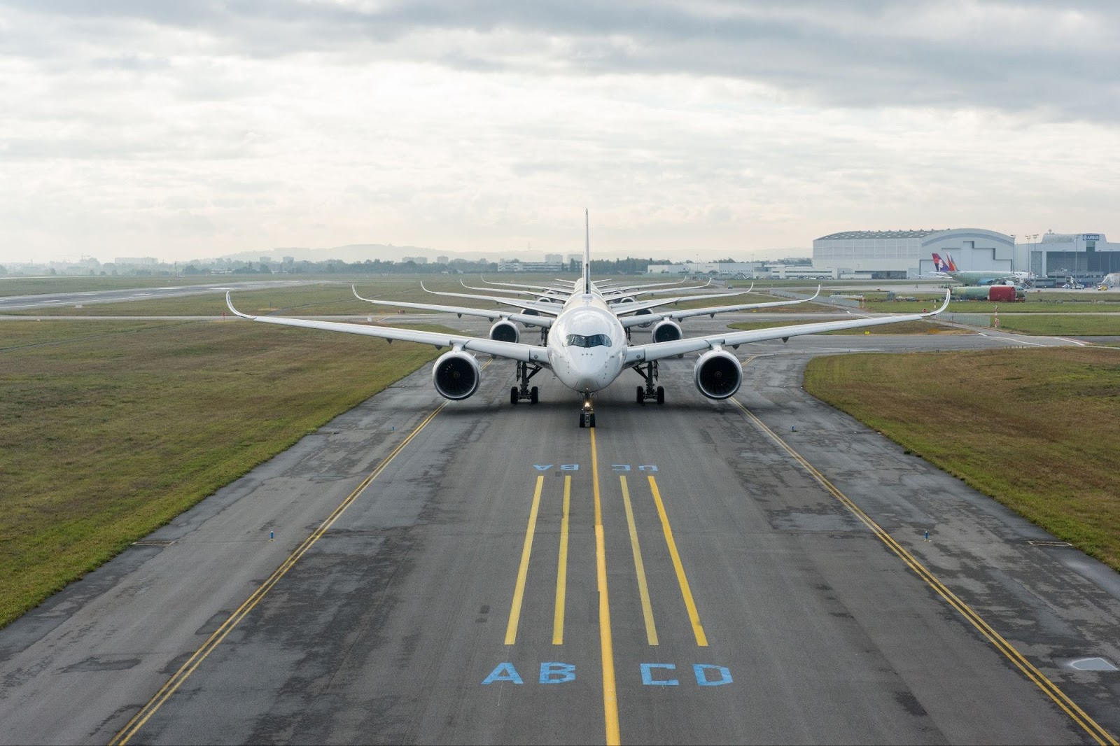 Самолеты 2017 года. Звуки Airbus. Тест про самолеты.