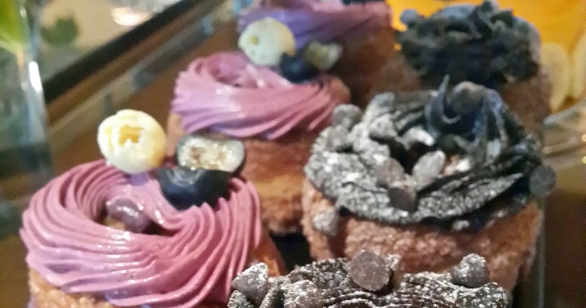 Cake Shop Located On Culebra Road Cake Shop Located On Culebra Road