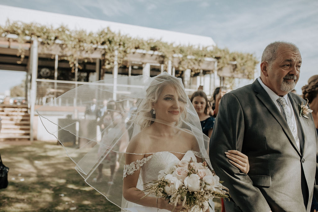 PERTH WEDDING EMMA MACAULAY PHOTOGRAPHY VINTAGE OUTDOOR