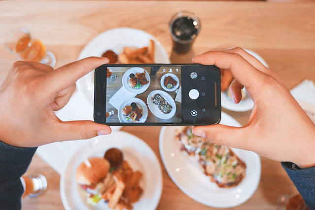 How social media is mixing up our eating and drinking habits