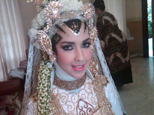 kebaya pengantin sunda hijab 