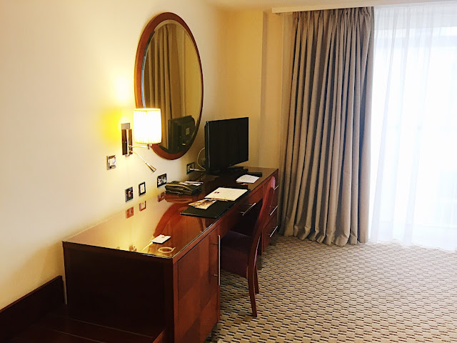 The Quay Hotel & Spa Conwy Room desk