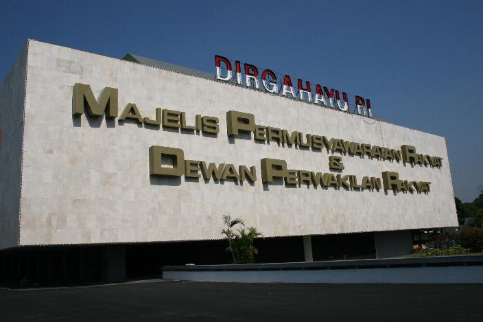 Lembaga Konstitutif Tugas Wewenang Dan Hak Hubungan Dengan Lembaga Negara Lainnya Permasalahan Yang Dihadapi Lembaga Konstitutif Dan Solusinya