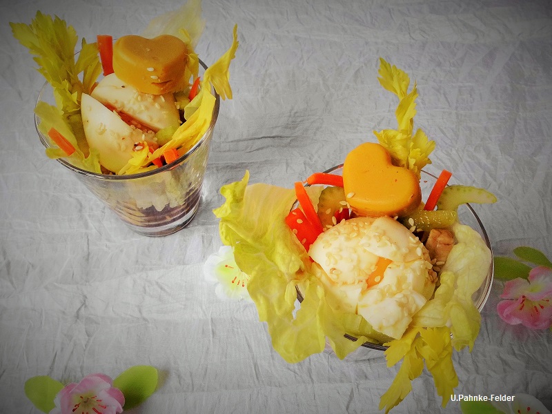 Osterbrunch: Eier im Glas mit Senfpraline