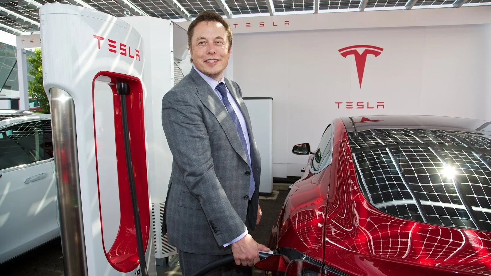Elon Musk e sua empresa de carros, Tesla