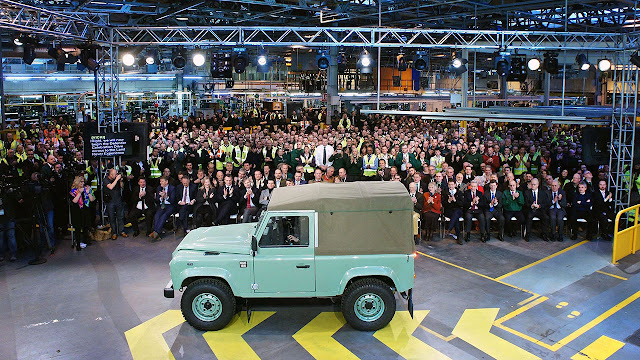 Celebrating the legend: last of the current Land Rover Defenders is built in Solihull