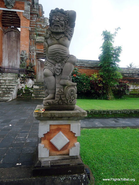 Taman Ayun Temple Bali Indonesia 11