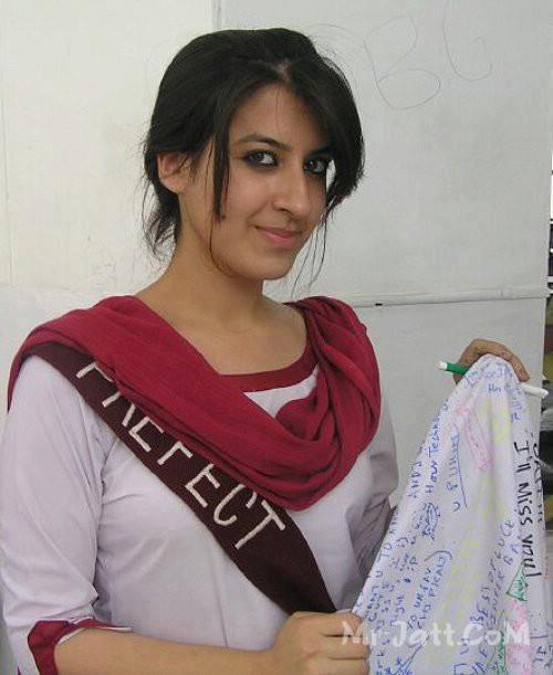 Pakistan Sexy School Girls Photos Hot Pakistani College Girls - Lonely Girl-2640