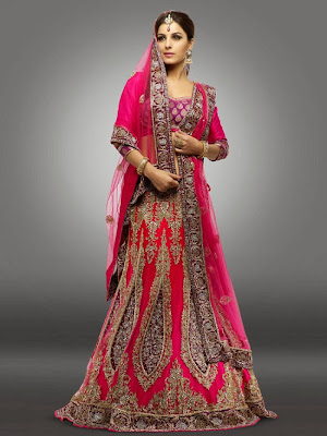 Latest Saree Fashion: Isha Talwar Gorgeous Photos in Saree ~ Hollywood ...