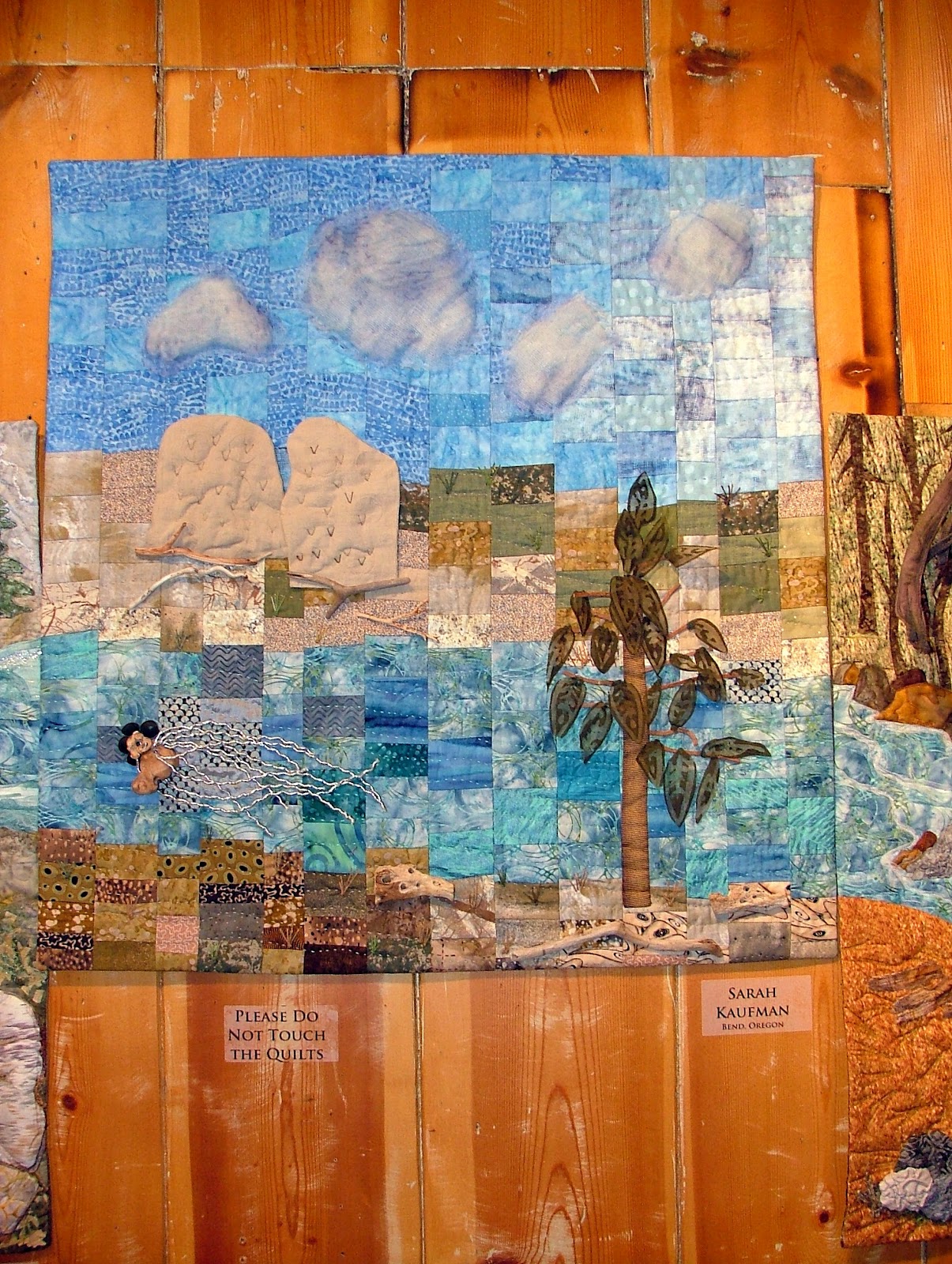 Michele Bilyeu Creates With Heart and Hands Sisters Outdoor Quilt Show