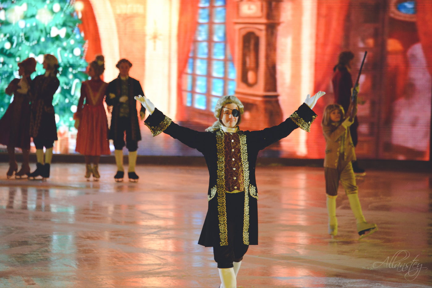 Nutcracker Ice Show Pt.1 Allanstey