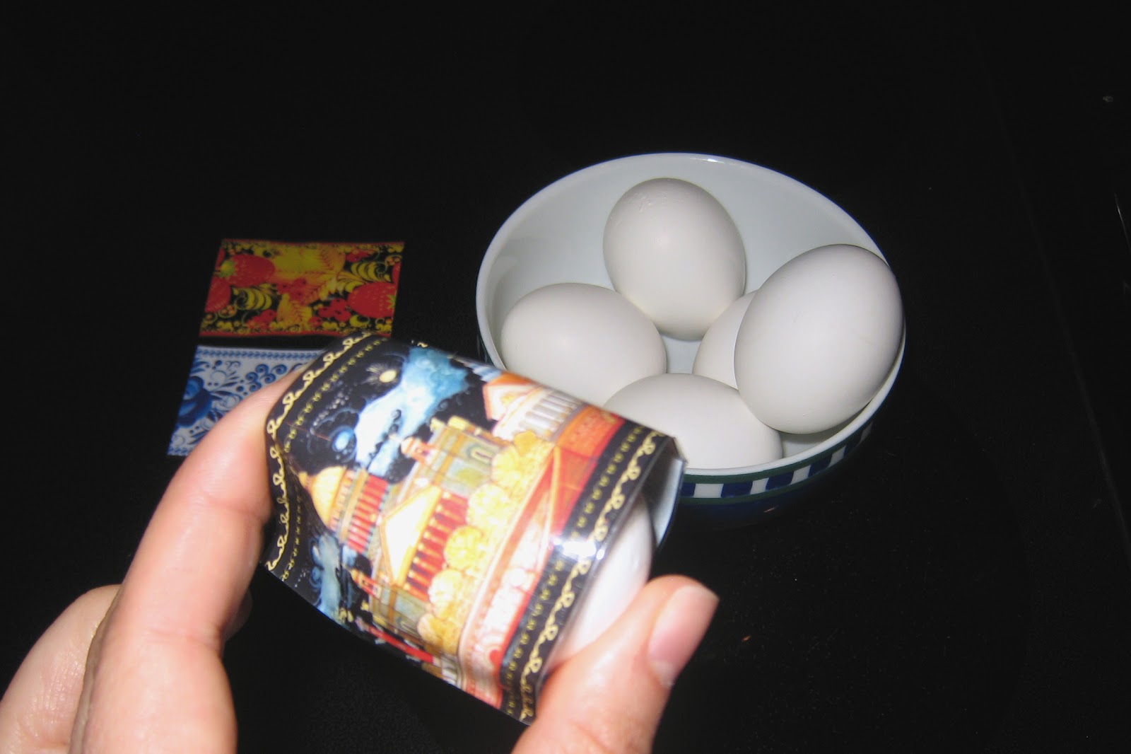 Natasha'ScrapbooKorner Easter Egg Decoration Shrink Plastic Sleeves