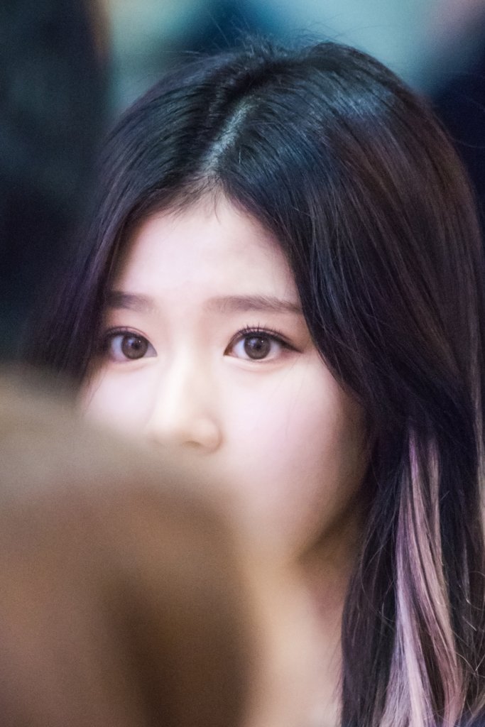 [트와이스] 상대말을 경청하는 사나 .gif | 인스티즈