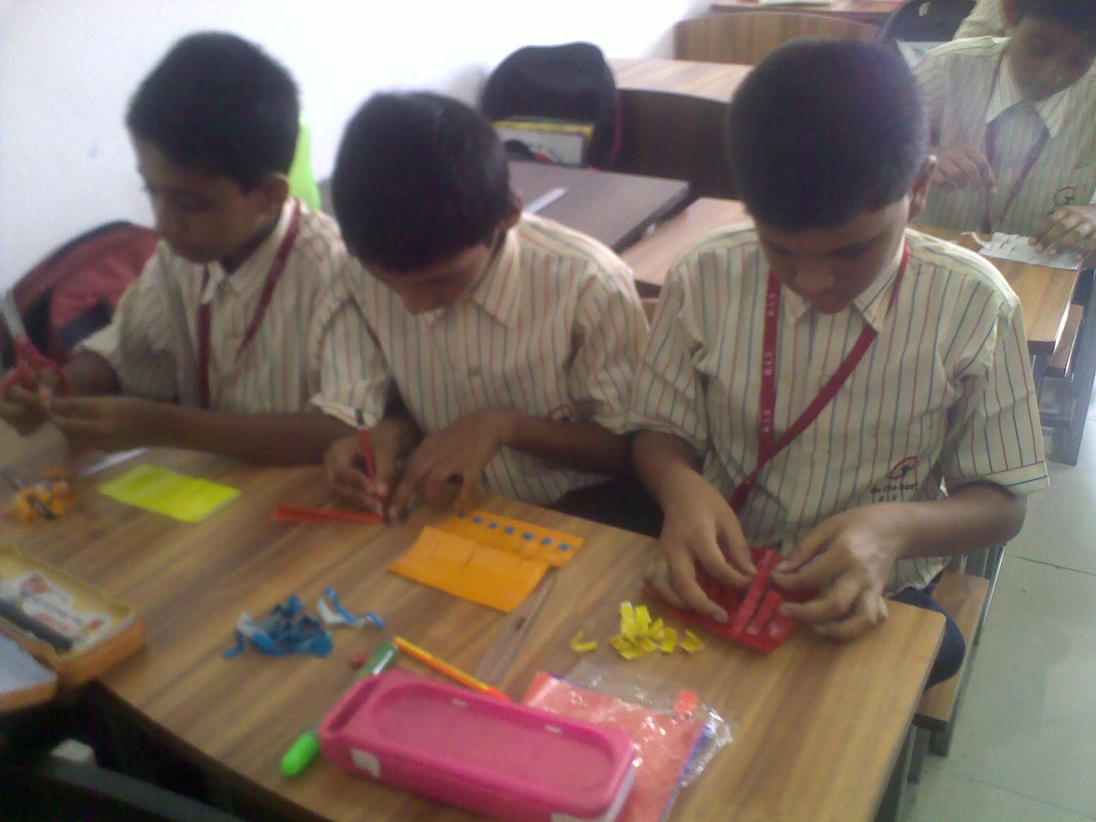RAHUL INTERNATIONAL ARCHIVES Class 6 Understanding Weaving Pattern