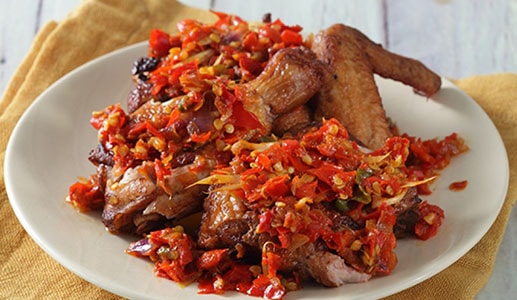 CARA MEMBUAT AYAM GORENG SAMBAL TERASI MAKNYUS - Resep Masakan Indonesia