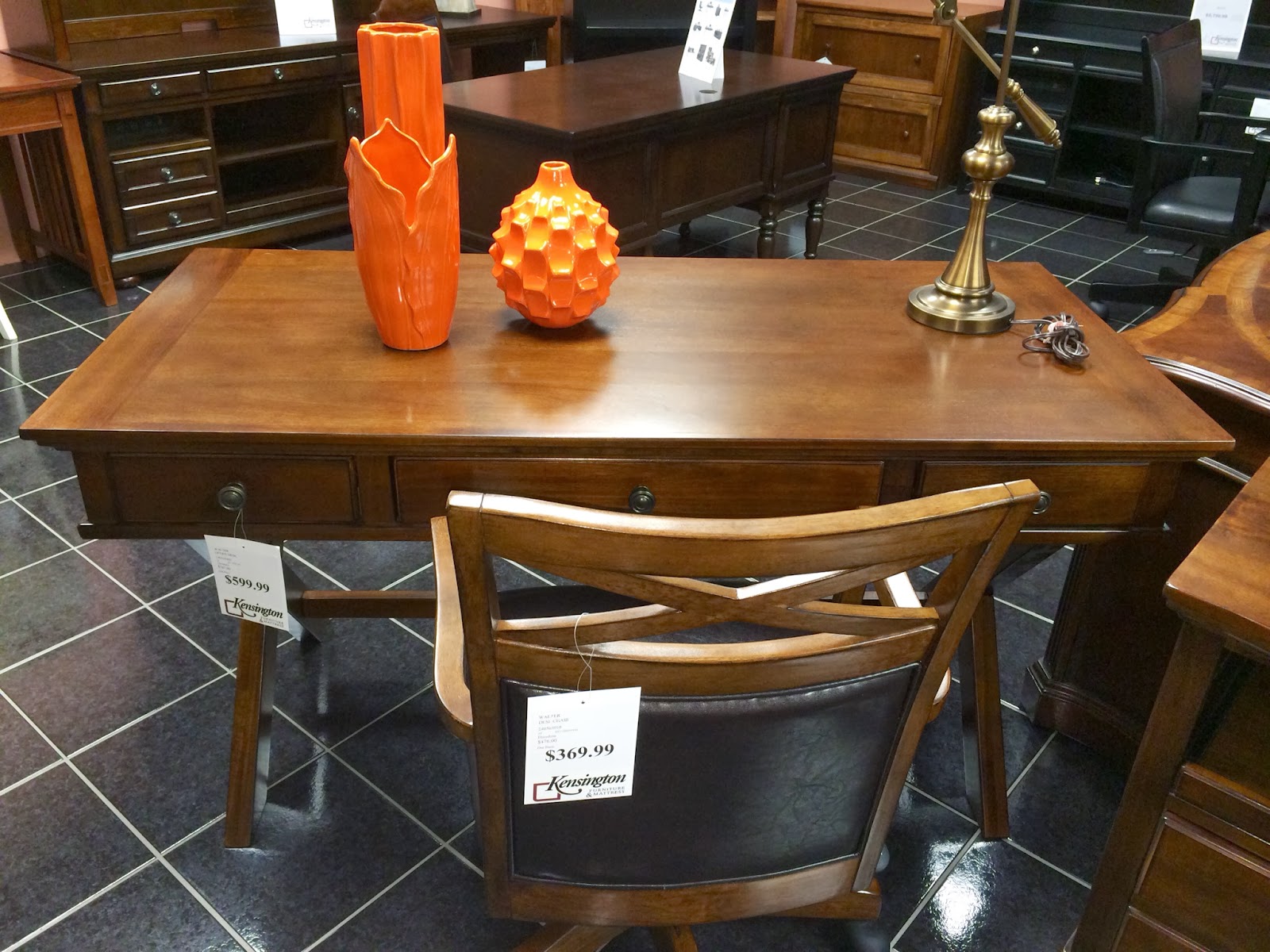 Kensington Style Furniture for Your College Student