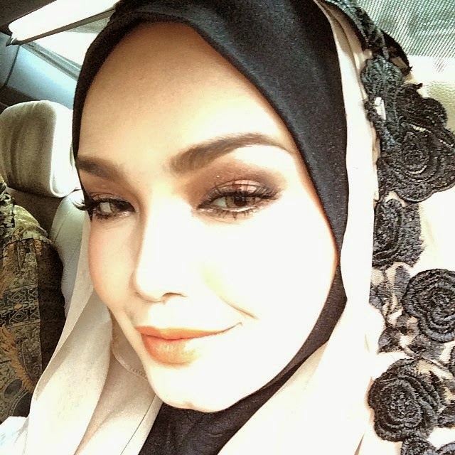  Gambar  Siti  Nurhaliza  Terbaru  Koleksi Gambar  Artis Malaysia