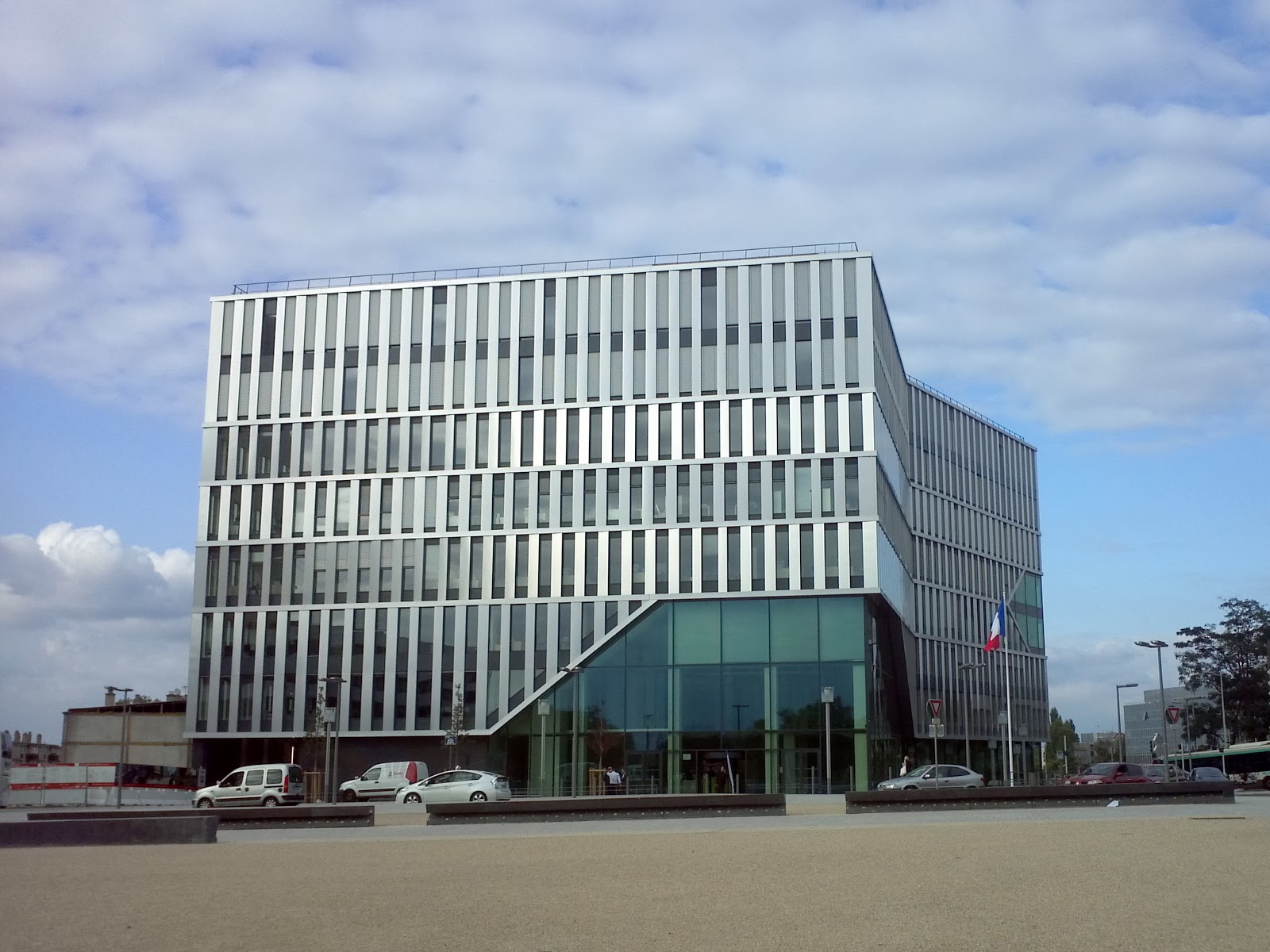 La ville de Nanterre, vue autrement Les terrasses de Nanterre La ville de Nanterre, vue autrement Les terrasses de Nanterre