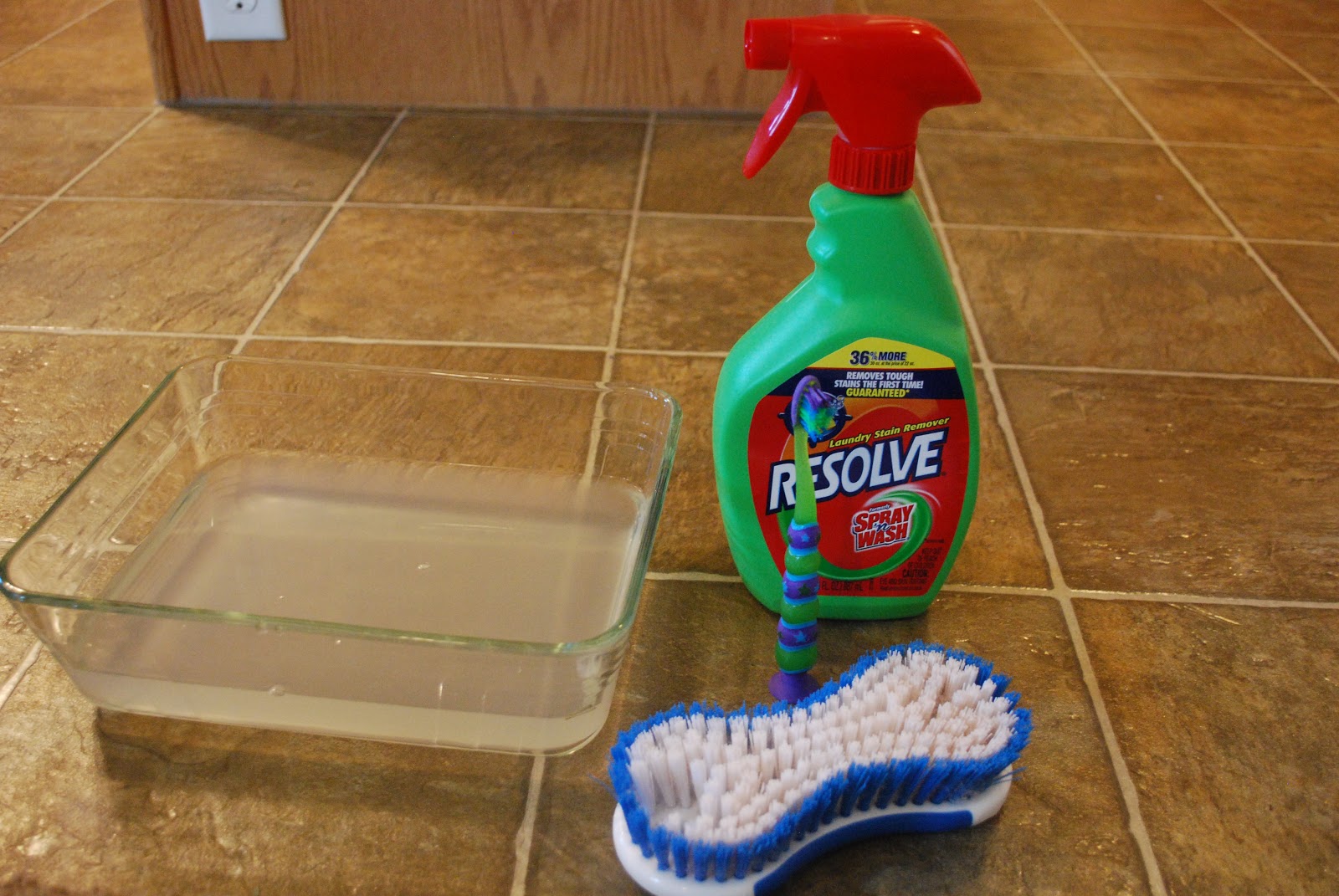 чистка дивана в домашних условиях от пятен своими руками