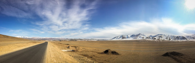 From Ölgii to Khovd, through Mongolia