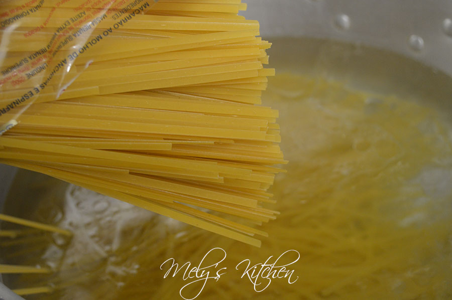 Linguine with Garlic and Bacon