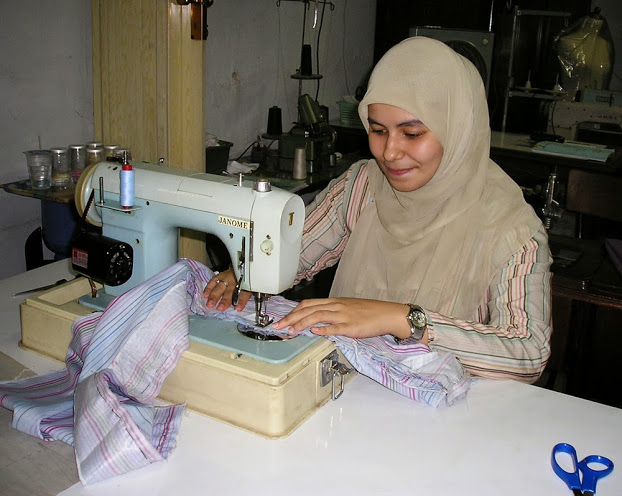 KURSUS MENJAHIT , POLA POTONG, FASHION DESIGNER