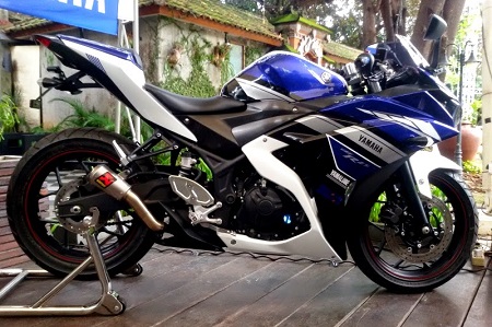 Yamaha R25 terbaru 2018 Modifikasi Yamaha R25 movistar