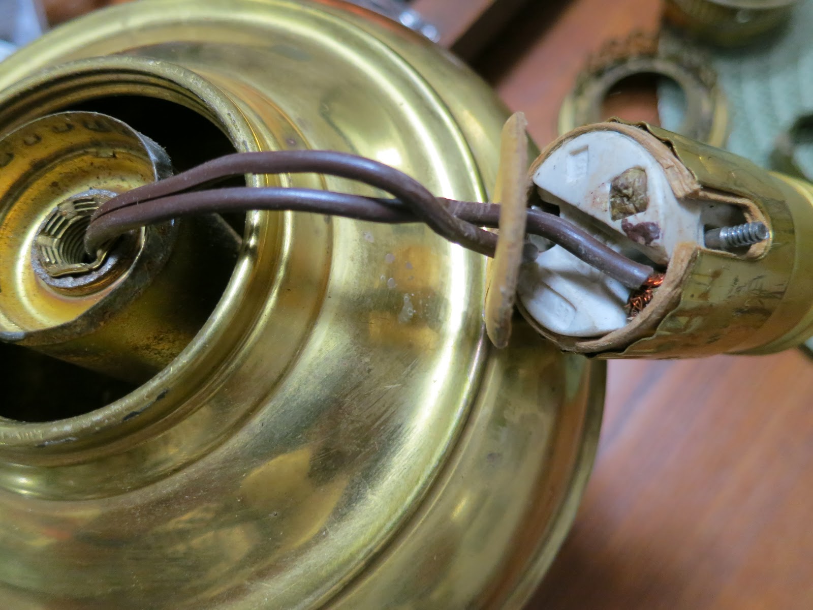 haphazard musings and creations: how to rewire a lamp