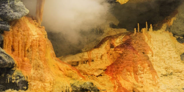 Ijen Morning Tour | Cheap Price Ijen Crater Tour In The Morning Day Ijen Crater Morning Tour, visit to Ijen Crater Banyuwangi which we know is "Kawah Ijen", at the time morning day visit to ijen crater volcano east java, it’s good time to see the beauty of the lake, active volcano of Ijen crater and see direct traditional miners work every day in the ijen take the sulfur from crater, for by the tourist travel to ijen crater volcano, we offer tour services is ijen crater from bali, ijen crater from Surabaya, ijen crater from banyuwangi, beside in morning day the ijen itself has beauty of the lake, is also in the night day (ijen night tour), the ijen crater itself has uniqueness of blue fire ( blue flame), in Indonesia mention it (api biru ) which is because the outburst gas from active volcano Ijen sulphur containing methane gas, so it produces blue fire, and the occurrence of blue fire ijen only at night day (ijen blue fire tour). Ijen tour price in morning day at the time normaly day is : Rp. 525.000/person. At the time is weekend the price is differend, ijen crater, ijen crater tours, ijen Tour Package, kawah ijen tours, ijen tour and travel banyuwangi, ijen volcano tour, ijen volcano Indonesia, ijen volcano from banyuwangi, ijen travel, kawah ijen banyuwangi, kawah ijen tour, kawah ijen trip, ijen crater tour, ijen crater blue fire, ijen crater guesthouse, ijen crater tour from banyuwangi, ijen crater tour bali, ijen crater tour price, ijen crater night tour, kawah ijen night, ijen blue fire, bluefire ijen crater, blue fire ijen tour , blue fire kawah ijen, ijen blue flame tour, blue flame gunung ijen, blue flame sulphur ijen, blue flame gunung ijen, blue flame kawah ijen volcano.
