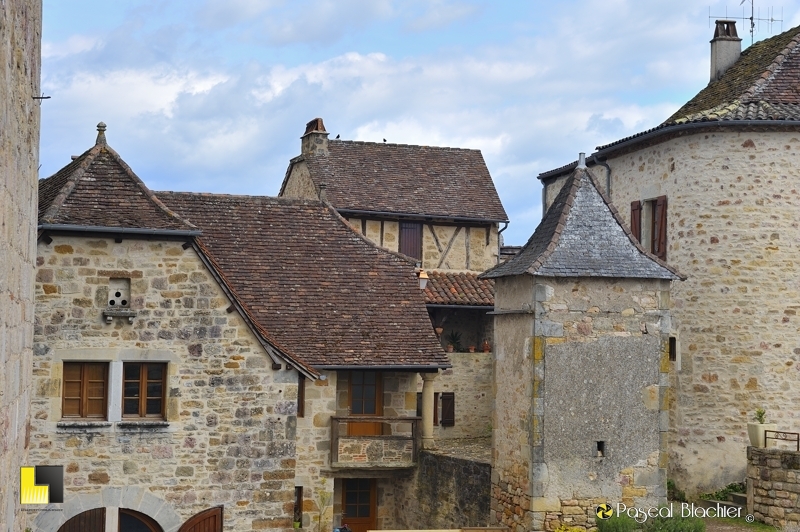 Capdenac village du lot photo pascal blachier