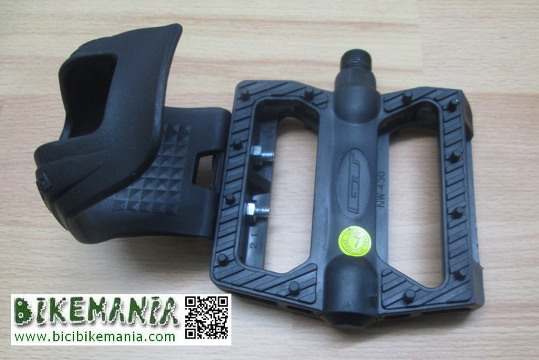 Blog bicicletas Bikemania: Instalando punteras pedal